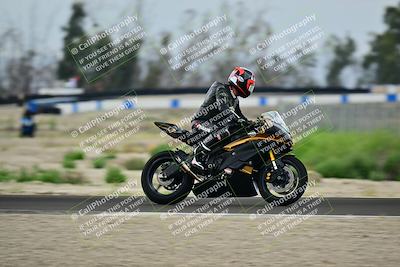 media/Apr-18-2025-TrackDaz (Fri) [[45f5874c44]]/C Group/Session 1 (Turn 7)/